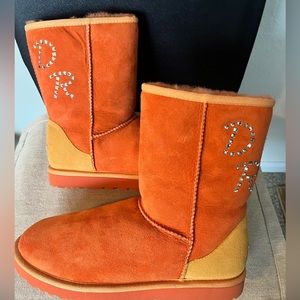 UGG AUTHENTIC CUSTOM-MADE ORANGE SUEDE MONOGRAM SWAROVSKI ELEMENT BOOTS